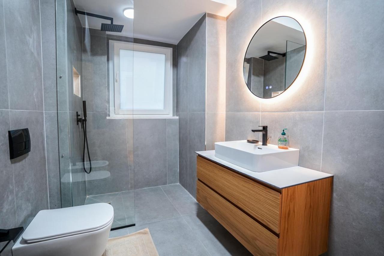 Hidden Gem Tirana 2Br Comfort In Historic Zone ภายนอก รูปภาพ