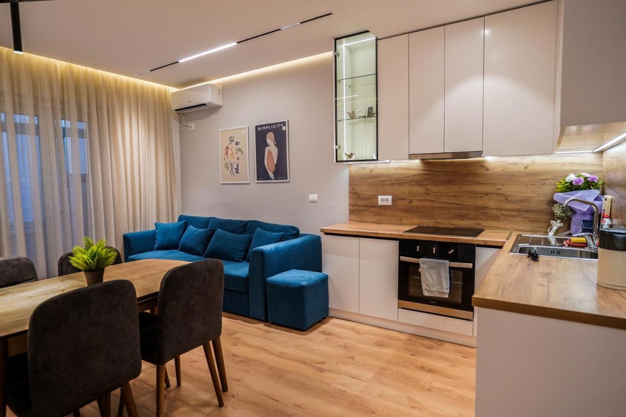Hidden Gem Tirana 2Br Comfort In Historic Zone ภายนอก รูปภาพ