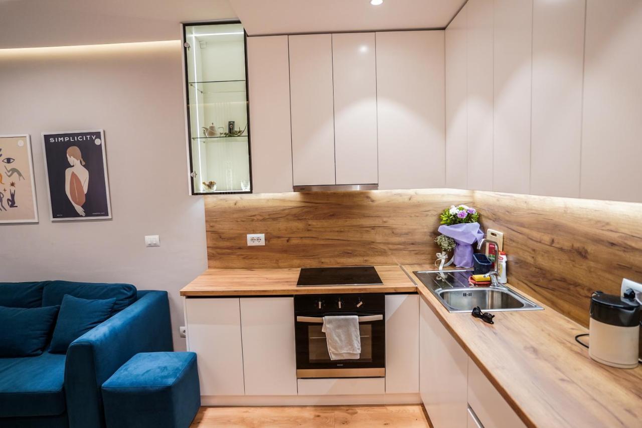 Hidden Gem Tirana 2Br Comfort In Historic Zone ภายนอก รูปภาพ