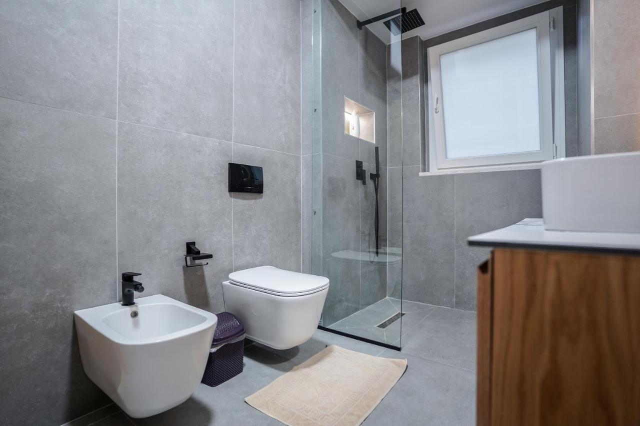 Hidden Gem Tirana 2Br Comfort In Historic Zone ภายนอก รูปภาพ